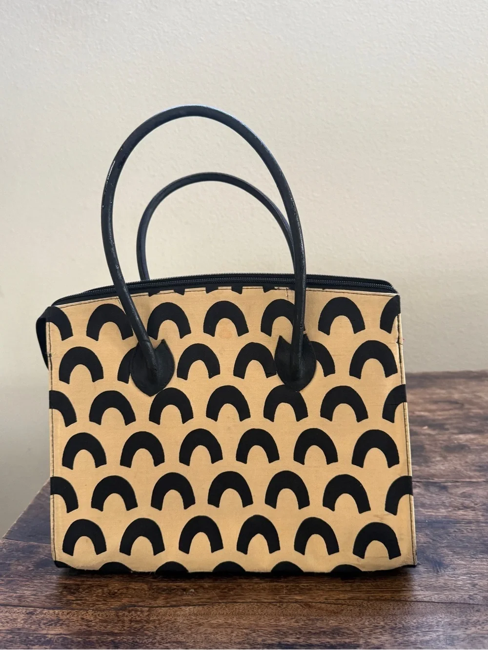 Isabella Fiore Black & Ivory Canvas Leather Satchel Handbag Geometric Print Gold
